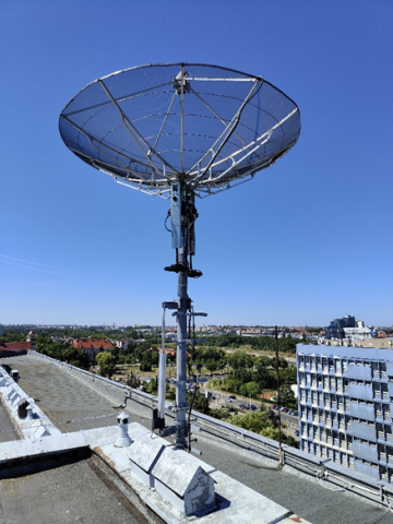 Naziemna stacja łączności satelitarnej kampus Piotrowo